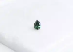 PearMoissanite_Teal_7x10-scaled